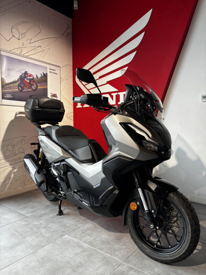 Honda Adv 350 - 113 € / Mois - ANGLET