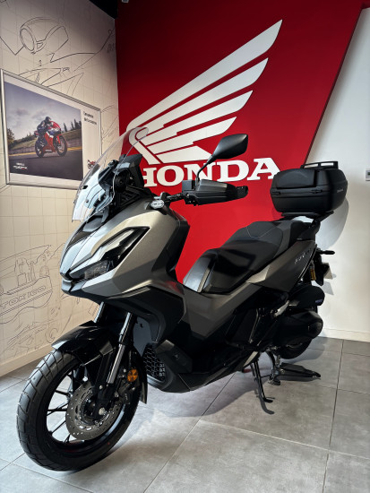 Honda Adv 350 - 113 € / Mois - ANGLET