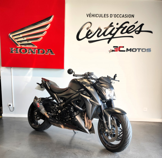 Suzuki GSXS 1000 (125 € / Mois) - ANGLET