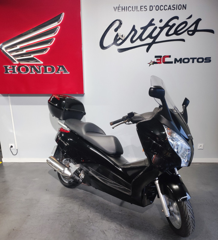 HONDA FORZA 125 STANDARD GARANTIE 2028 MECAMOTO  LES SABLES D'OLONNE 