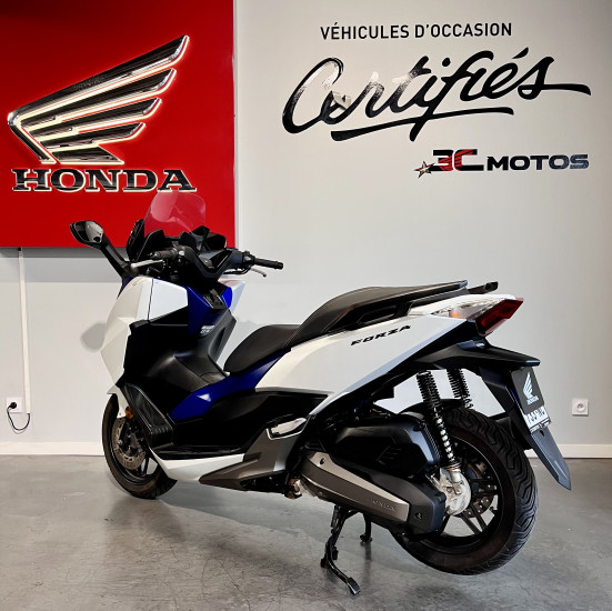Honda Forza 125 - 55 € / Mois - ANGLET